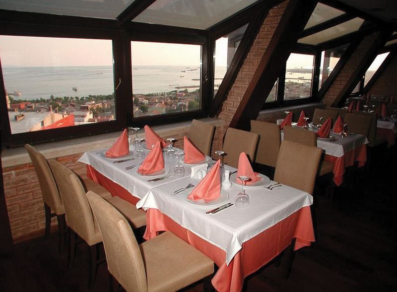Mina Hotel - Special Category Istanbul Restoran gambar